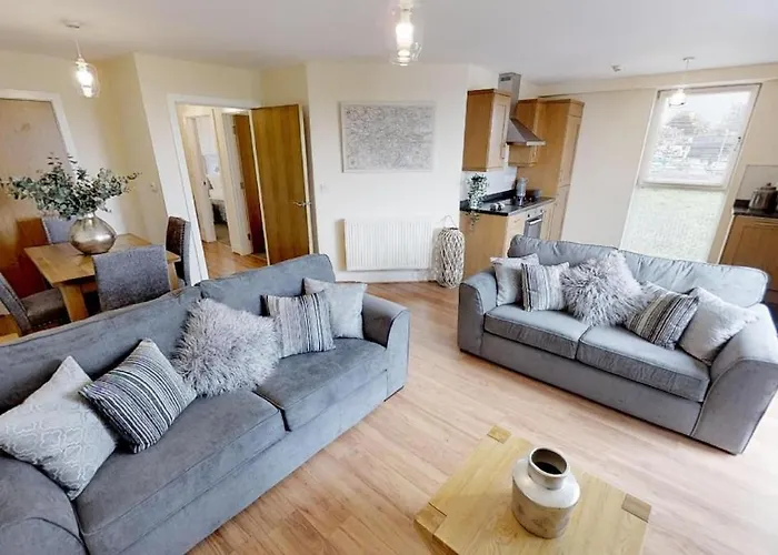Lovely Furnished Apartment 2